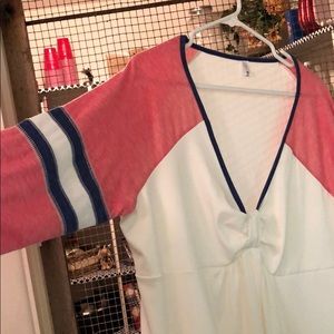 Baseball shirt with gathered bust